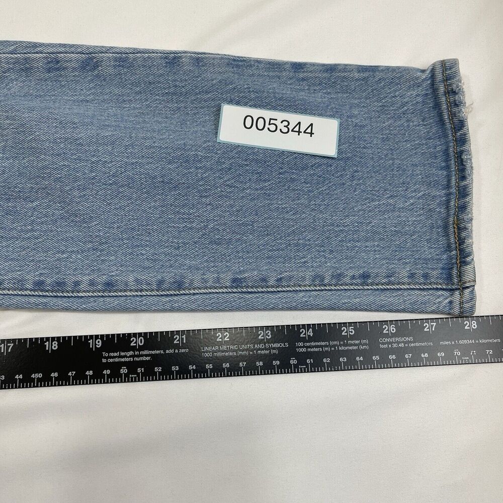 Levi’s Wedgie Jeans Women's 25x28 Blue Straight High Rise Preppy American Denim - Picture 13 of 14